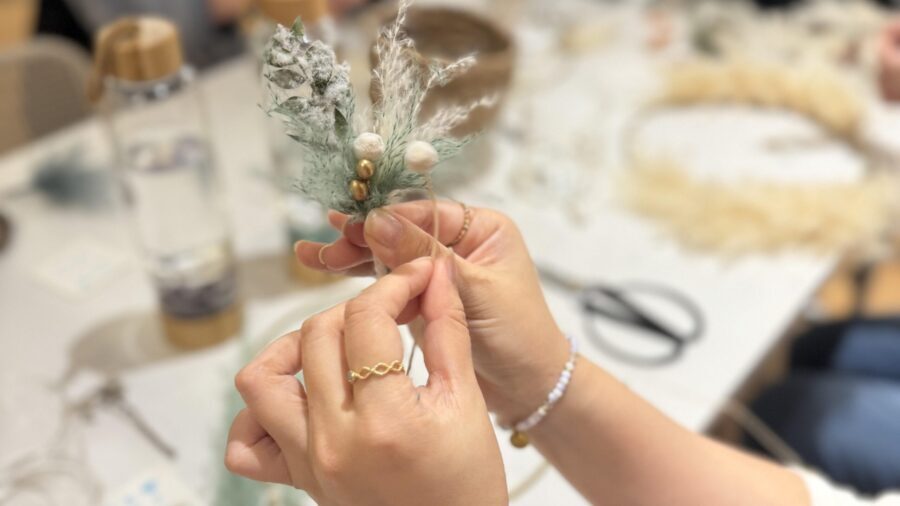 Japanese Holiday Wreath Making Workshop